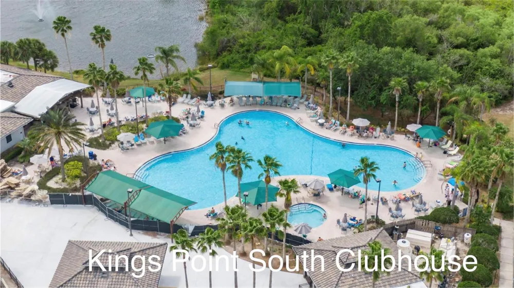2292 SIFIELD GREENS WAY #59 Sun City Center, FL 33573