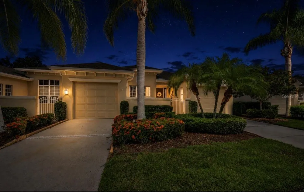 2292 SIFIELD GREENS WAY #59 Sun City Center, FL 33573