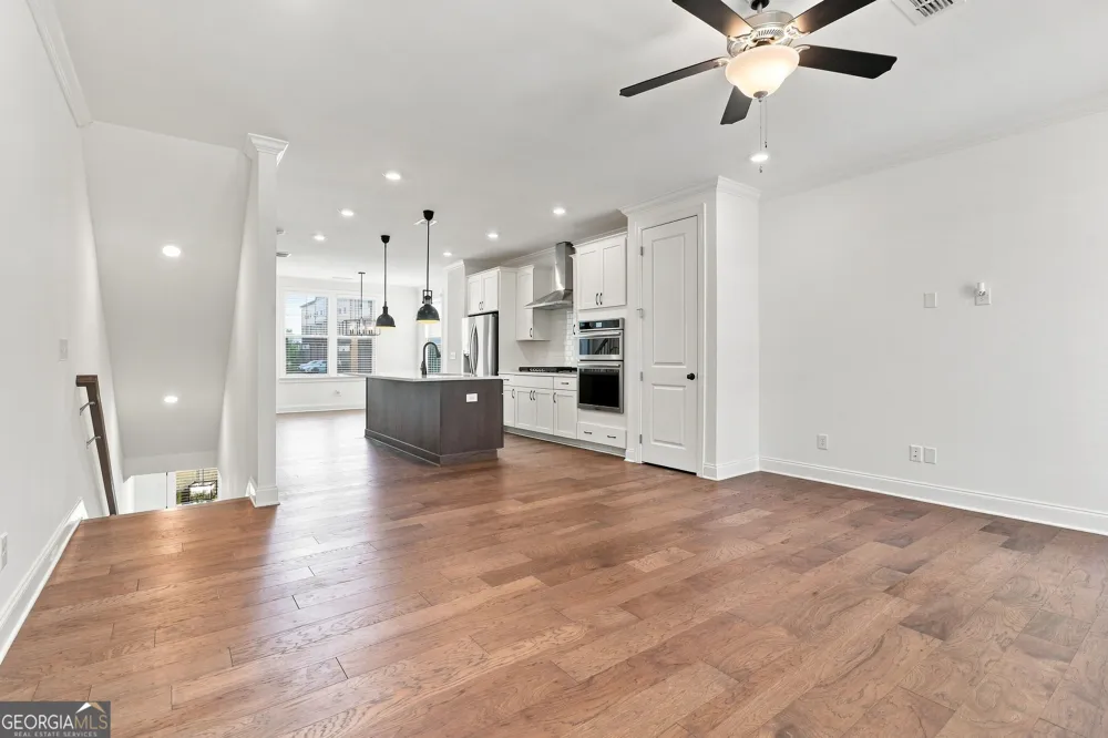 2652 Caruso WAY Atlanta, GA 30339