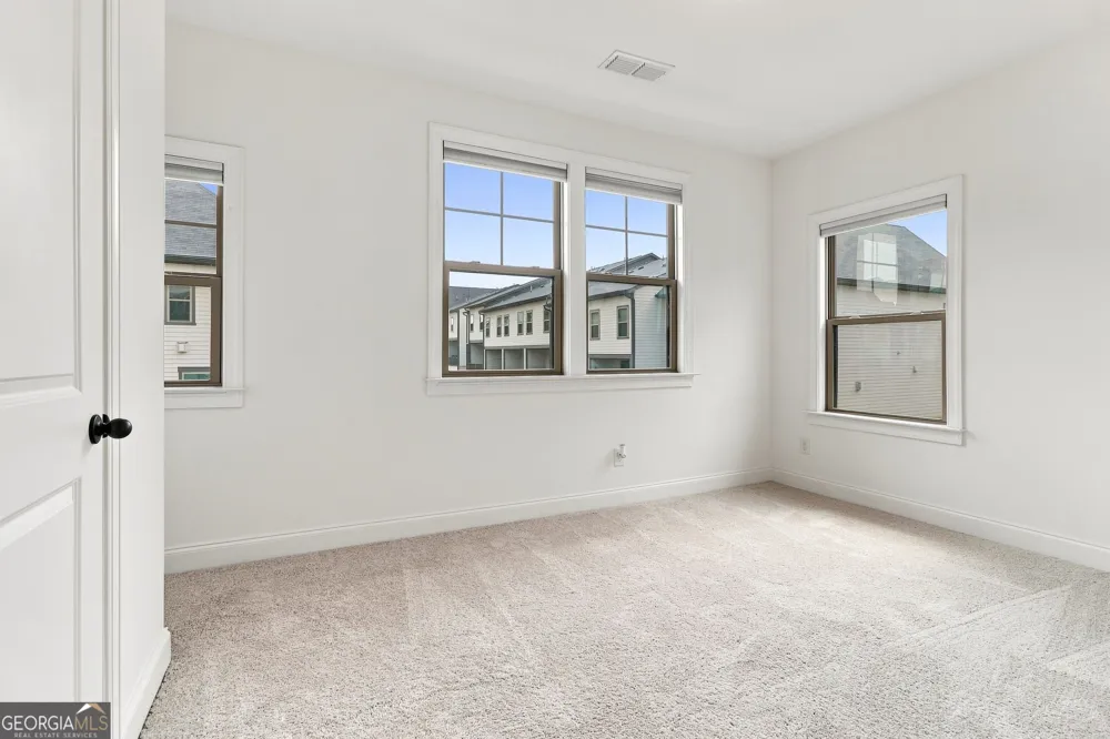 2652 Caruso WAY Atlanta, GA 30339