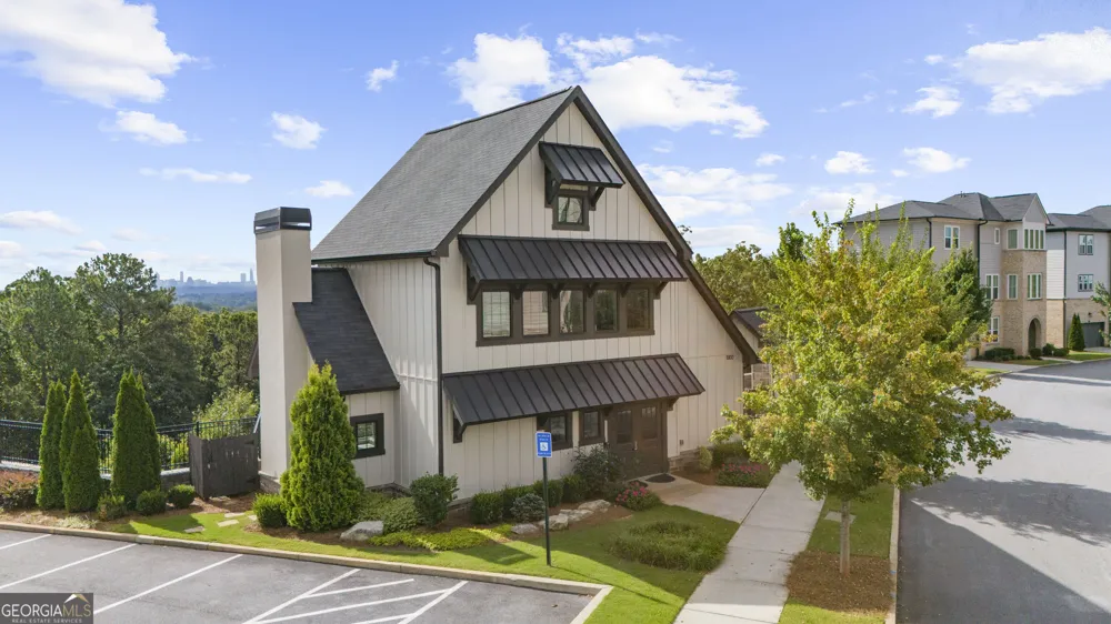 2652 Caruso WAY Atlanta, GA 30339