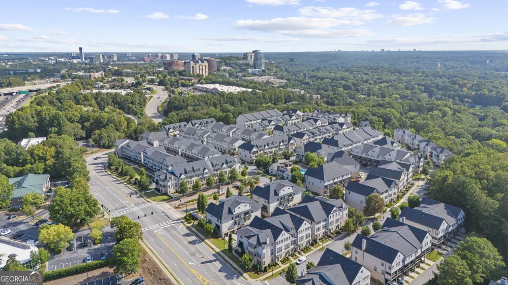2652 Caruso WAY Atlanta, GA 30339