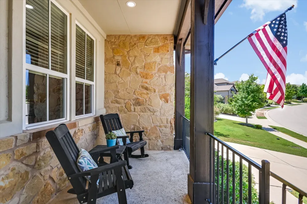 724 Dayridge Drive Dripping Springs, TX 78620
