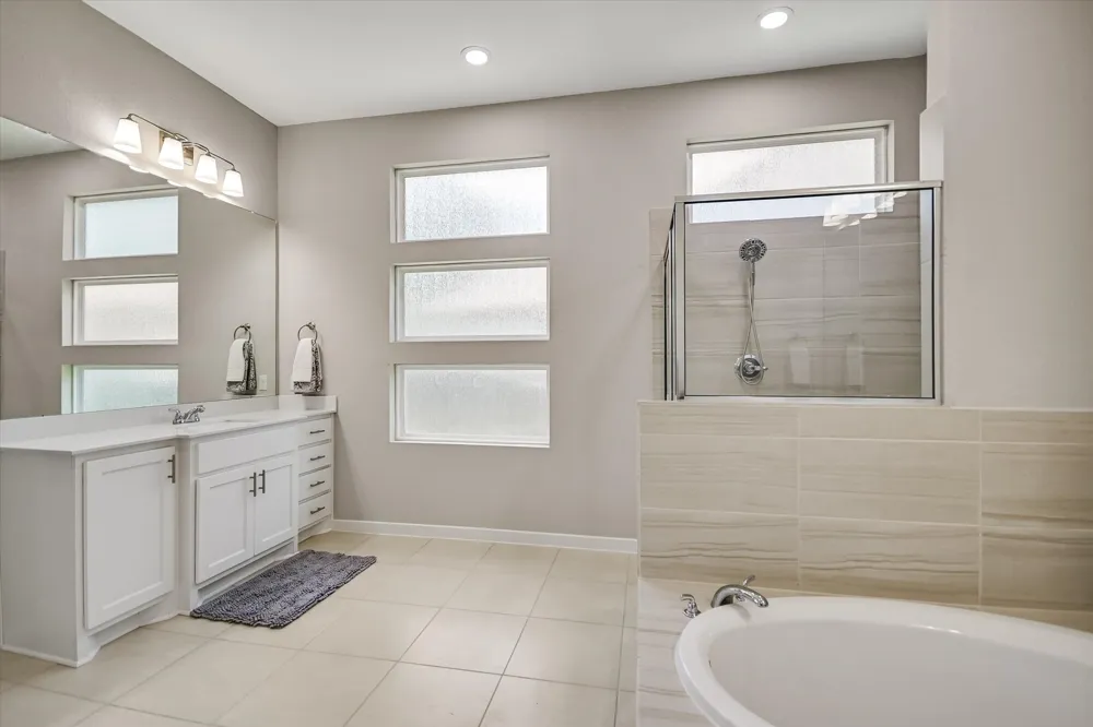 724 Dayridge Drive Dripping Springs, TX 78620