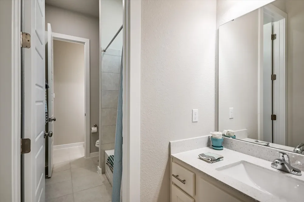 724 Dayridge Drive Dripping Springs, TX 78620