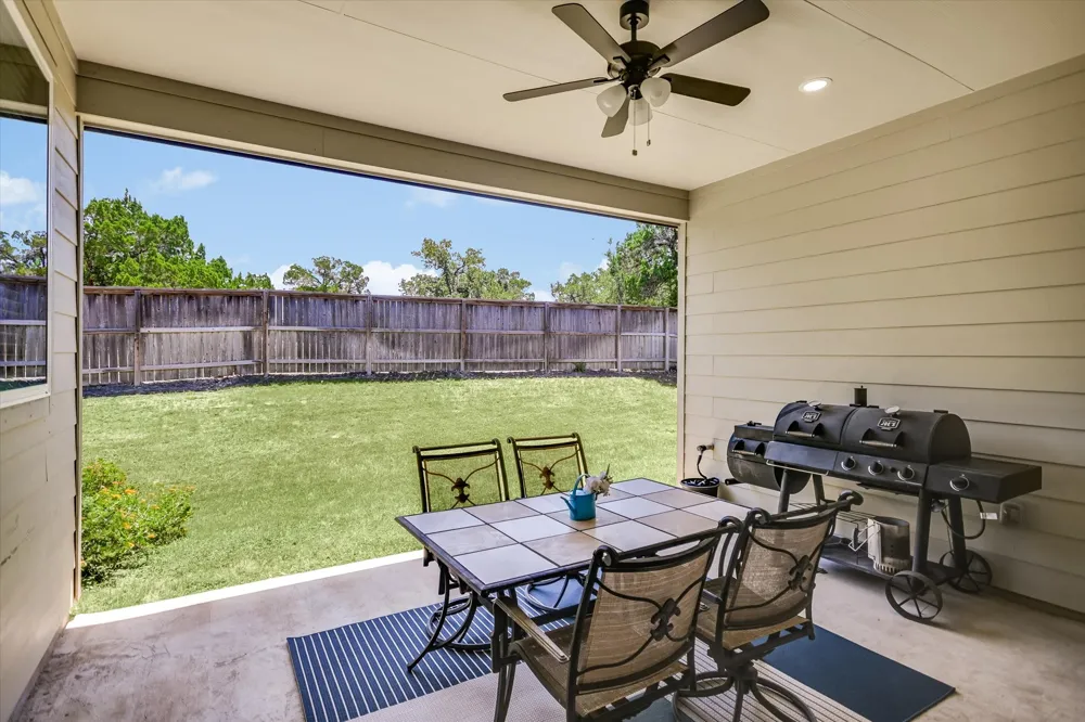 724 Dayridge Drive Dripping Springs, TX 78620