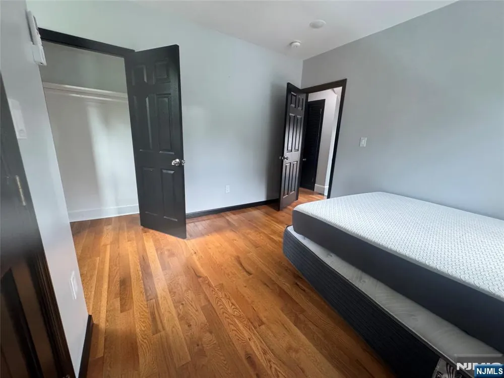 638 Argyle Avenue Orange, NJ 07050