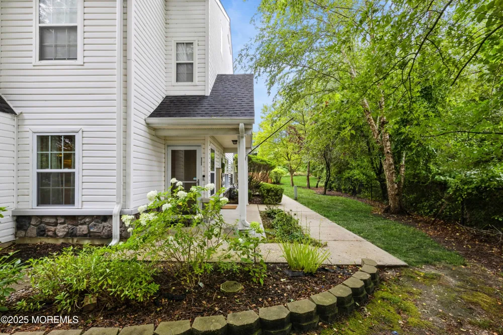 11 Boise Court Tinton Falls, NJ 07712