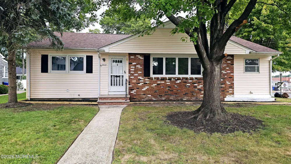 2421 Moore Avenue Point Pleasant, NJ 08742