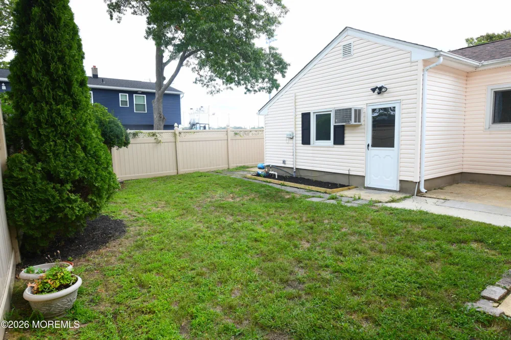2421 Moore Avenue Point Pleasant, NJ 08742