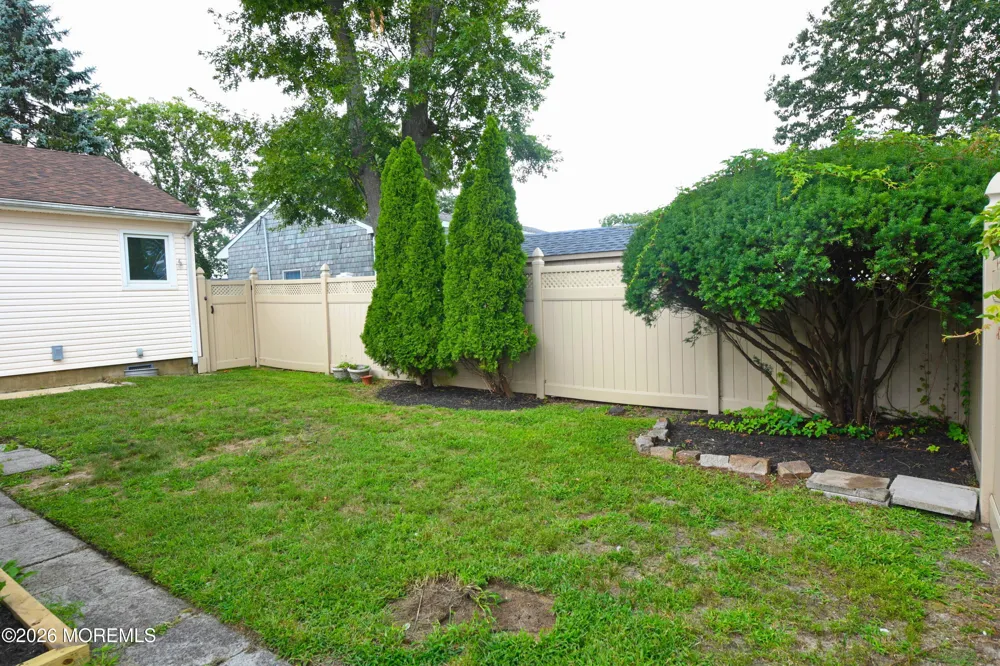 2421 Moore Avenue Point Pleasant, NJ 08742