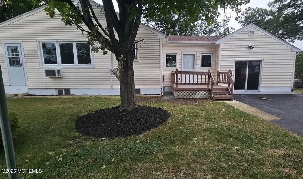 2421 Moore Avenue Point Pleasant, NJ 08742