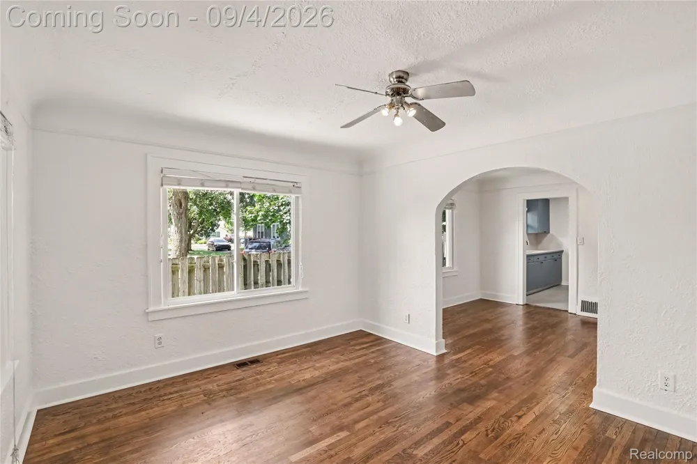 3260 Wanamaker Road Waterford Charter Township, MI 48328