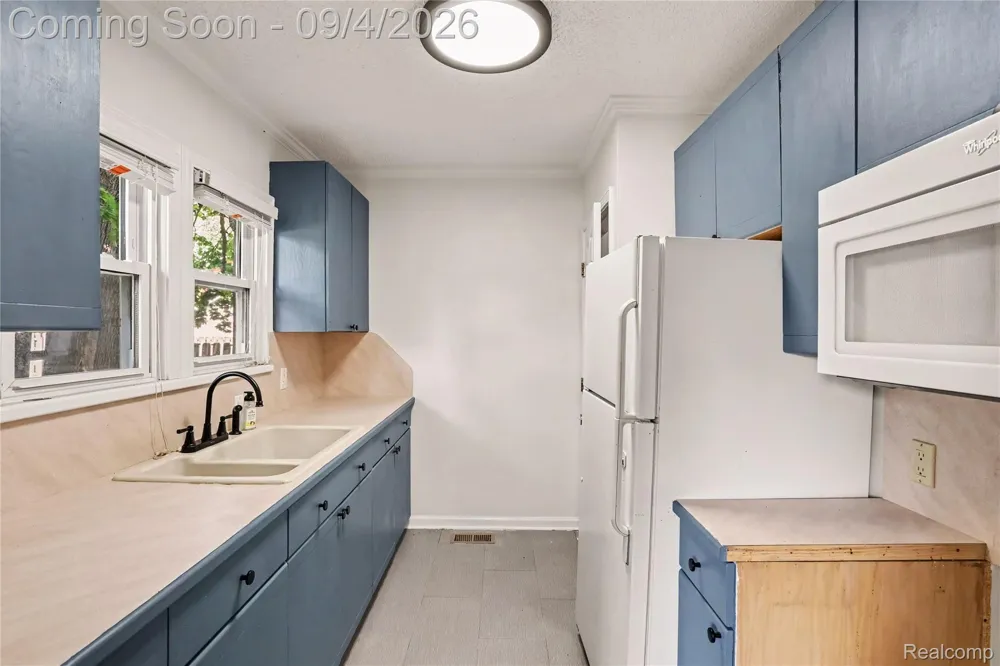 3260 Wanamaker Road Waterford Charter Township, MI 48328