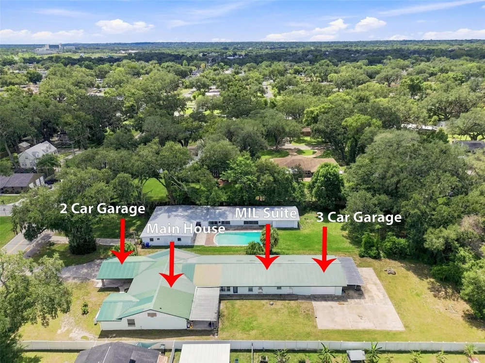 2219 NEW JERSEY RD Lakeland, FL 33803