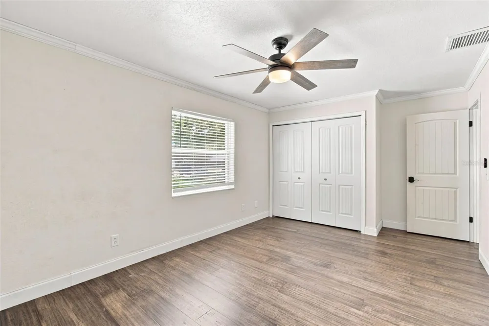 2219 NEW JERSEY RD Lakeland, FL 33803