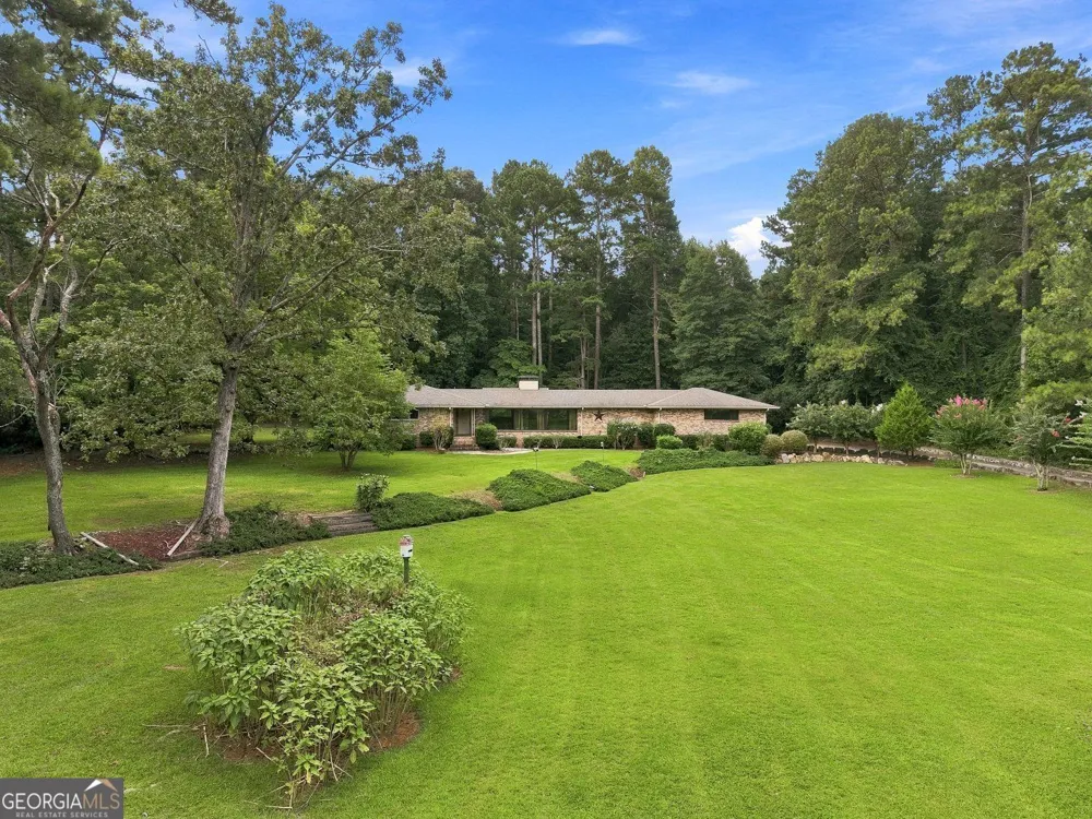 245 Plantation RD Fayetteville, GA 30214