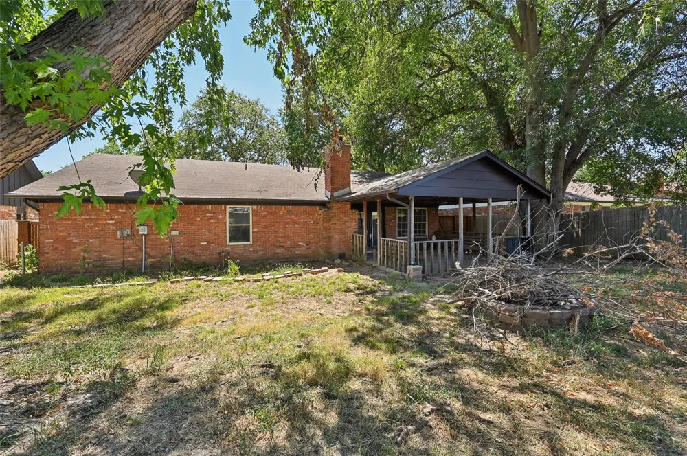 1928 W Nashville Street Broken Arrow, OK 74012