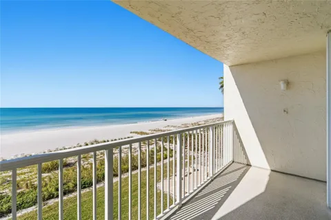 4485 GULF OF MEXICO DRIVE #402