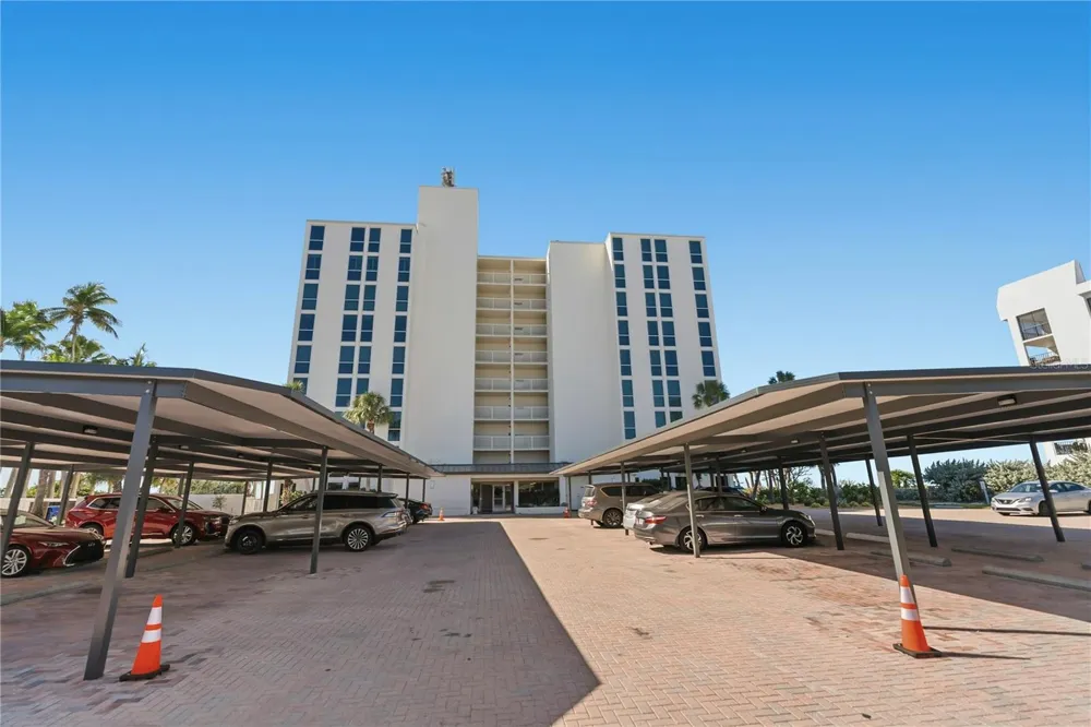 4485 GULF OF MEXICO DRIVE #402 Longboat Key, FL 34228