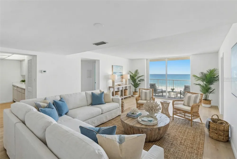 4485 GULF OF MEXICO DRIVE #402 Longboat Key, FL 34228
