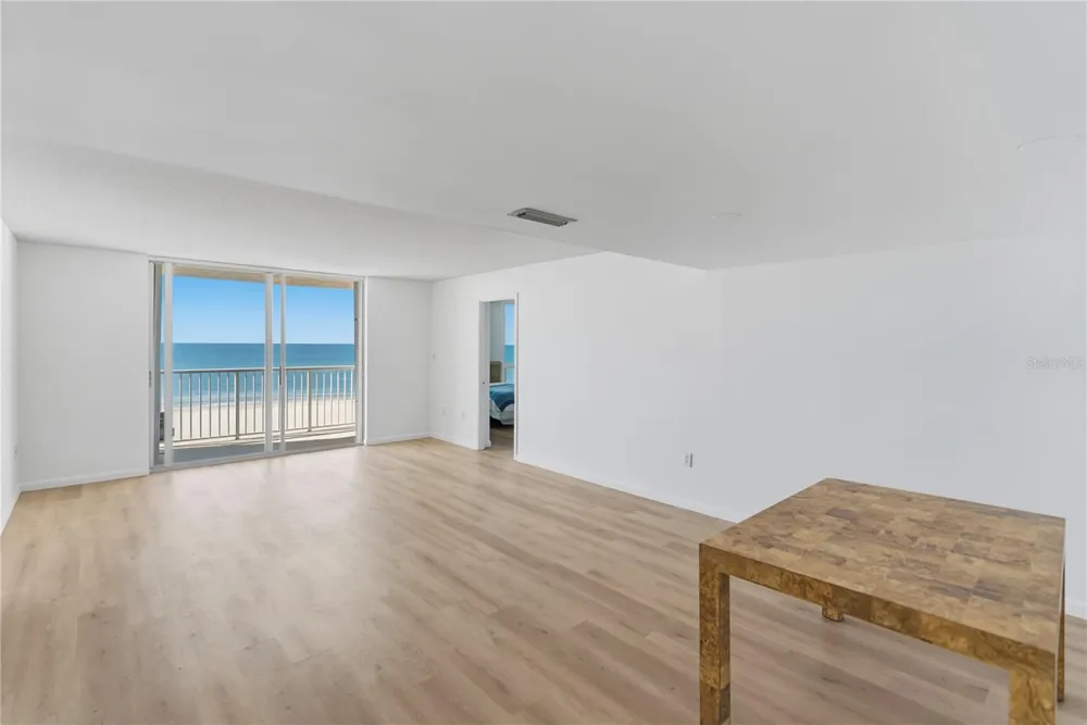 4485 GULF OF MEXICO DRIVE #402 Longboat Key, FL 34228