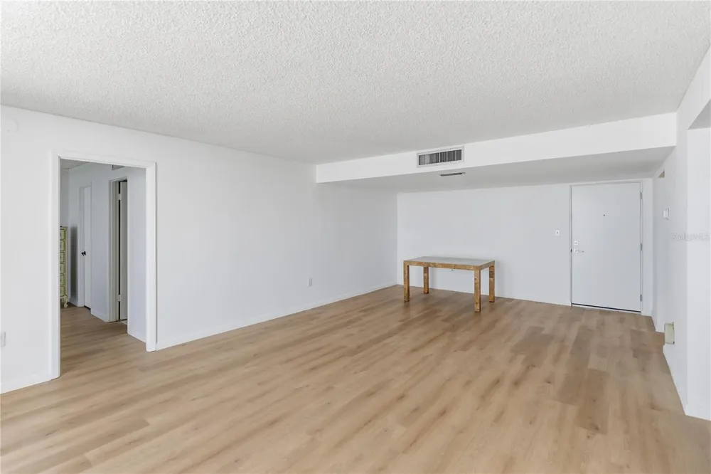 4485 GULF OF MEXICO DRIVE #402 Longboat Key, FL 34228