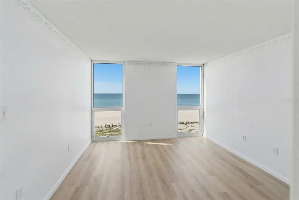 4485 GULF OF MEXICO DRIVE #402 Longboat Key, FL 34228