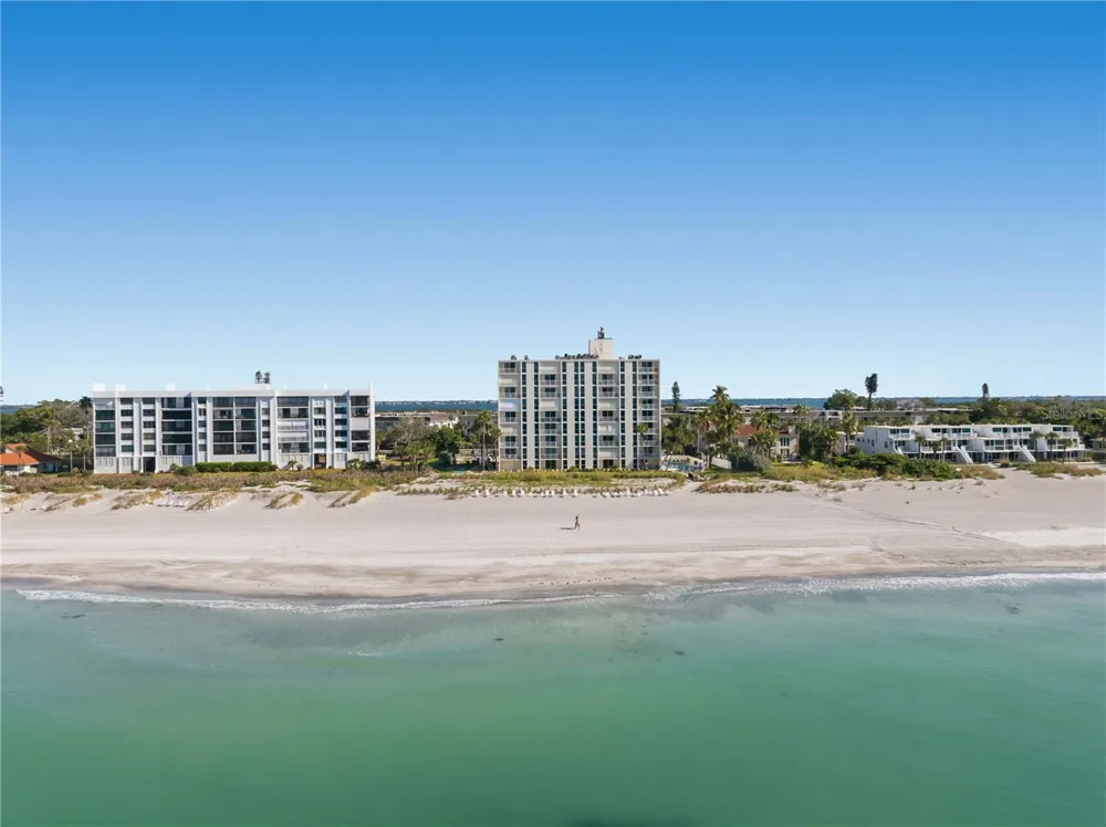 4485 GULF OF MEXICO DRIVE #402 Longboat Key, FL 34228