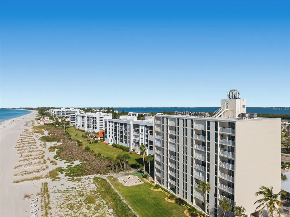 4485 GULF OF MEXICO DRIVE #402 Longboat Key, FL 34228