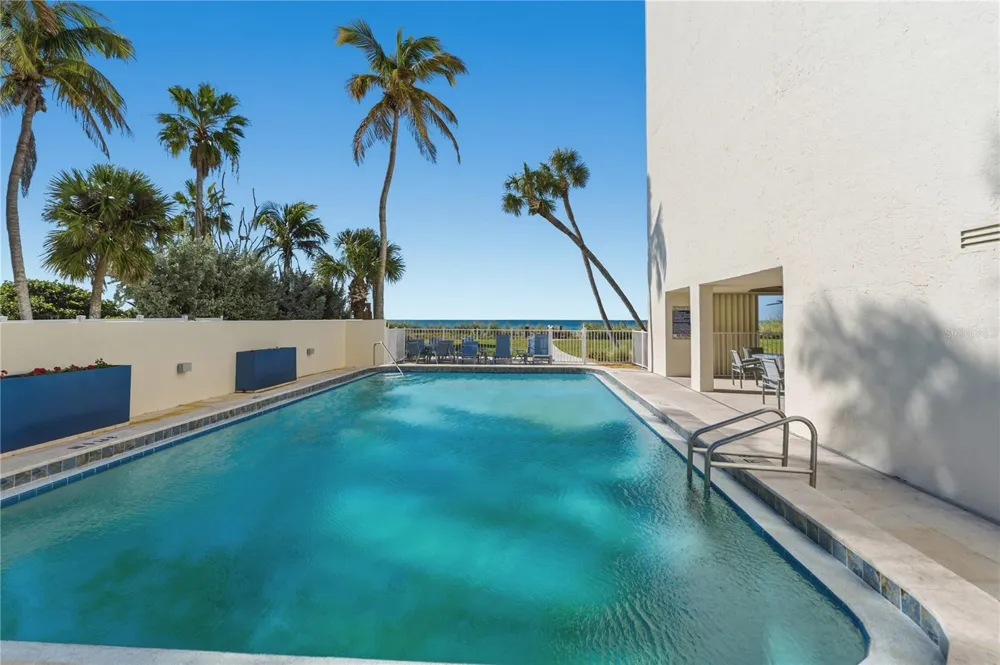 4485 GULF OF MEXICO DRIVE #402 Longboat Key, FL 34228