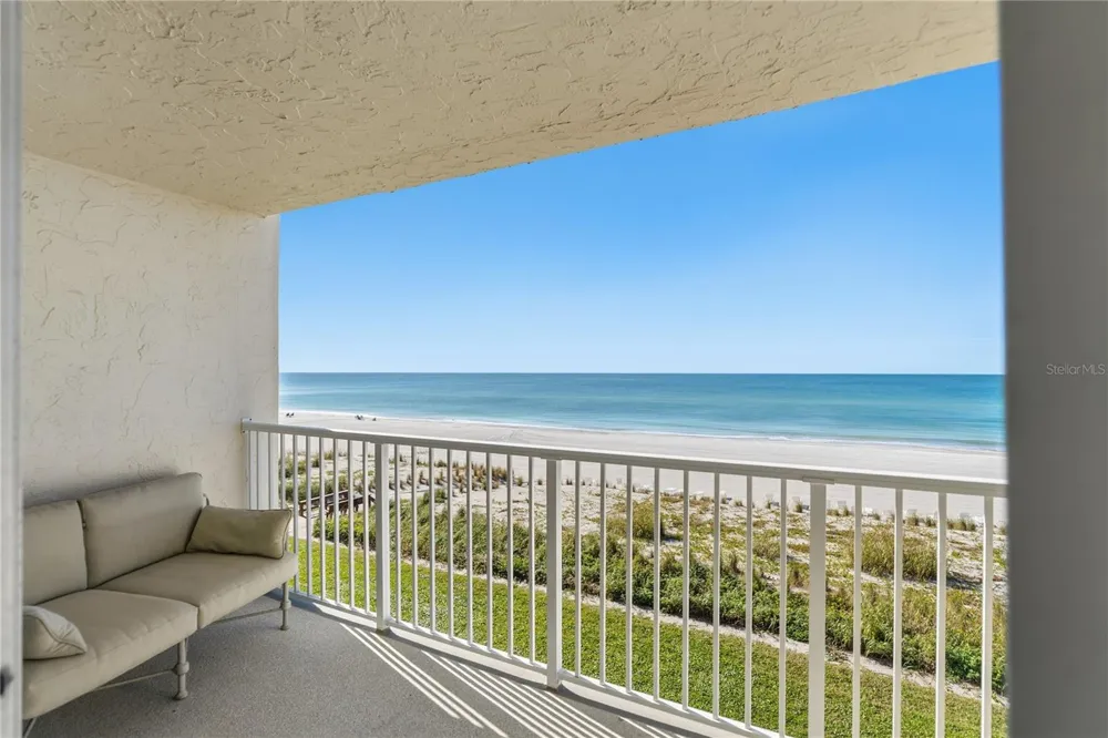 4485 GULF OF MEXICO DRIVE #402 Longboat Key, FL 34228