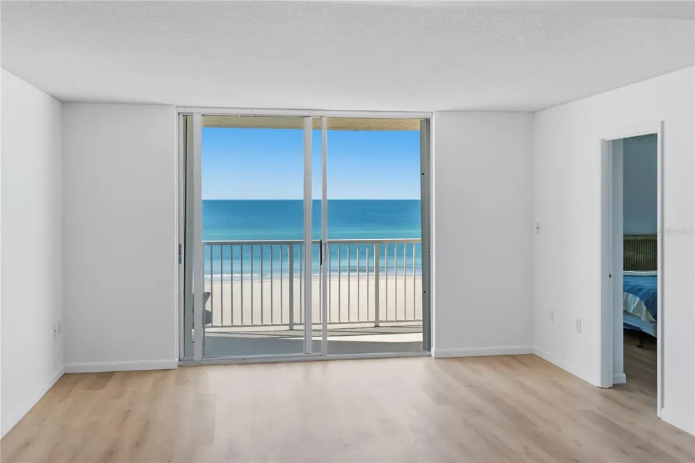 4485 GULF OF MEXICO DRIVE #402 Longboat Key, FL 34228