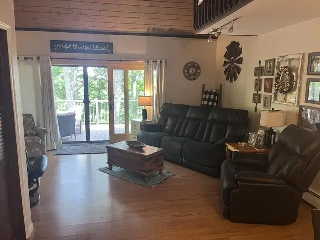 2235 Siuda Road Manistee, MI 49660