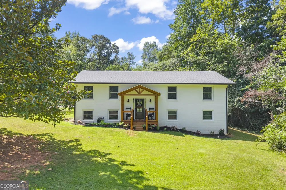 55 Emory DR Hartwell, GA 30643