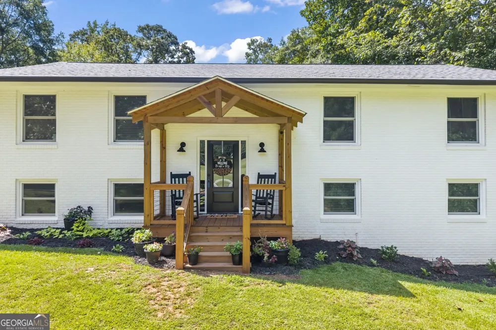 55 Emory DR Hartwell, GA 30643