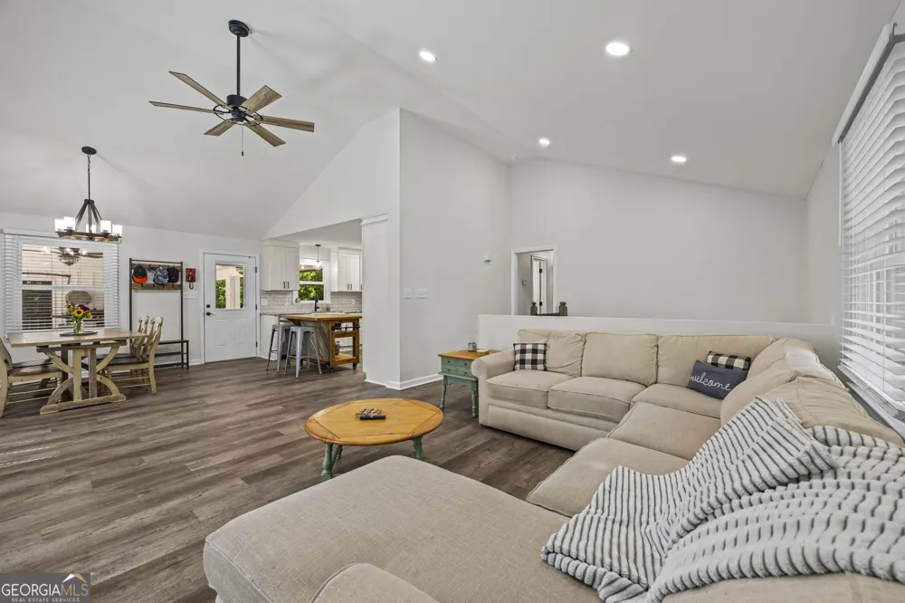 55 Emory DR Hartwell, GA 30643