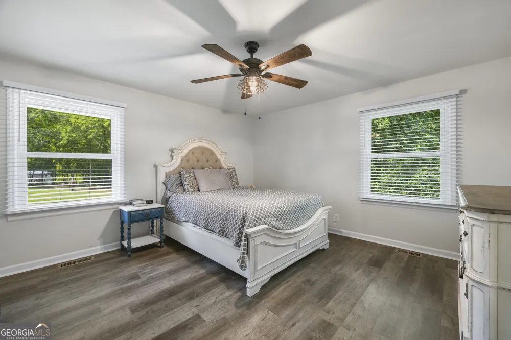 55 Emory DR Hartwell, GA 30643