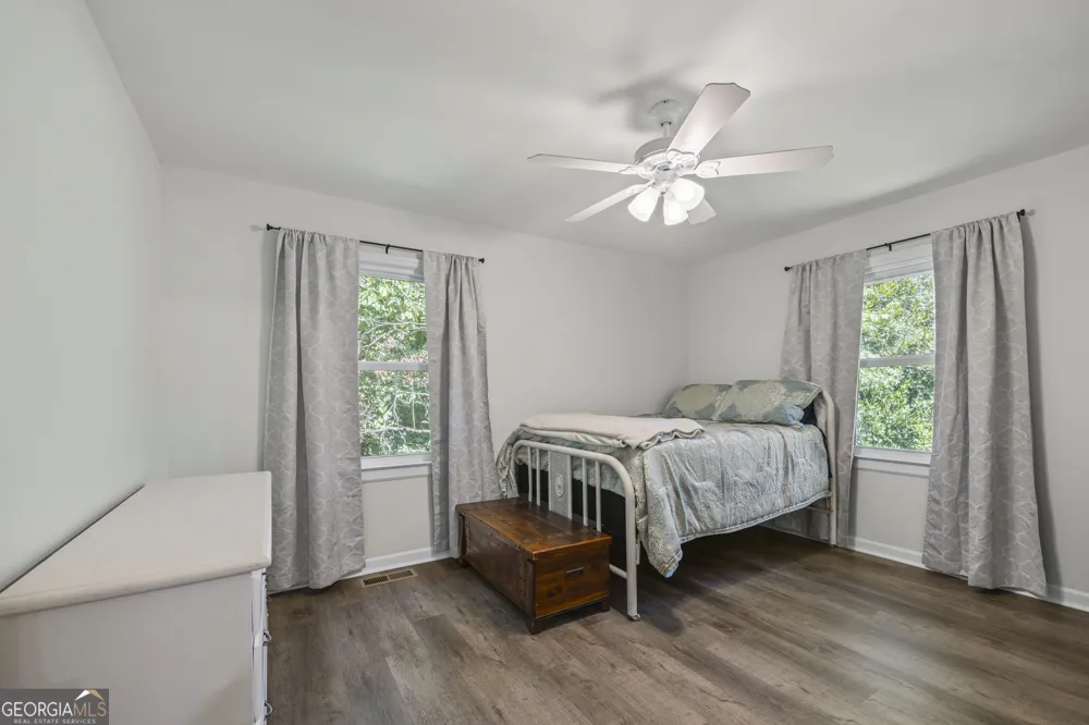 55 Emory DR Hartwell, GA 30643