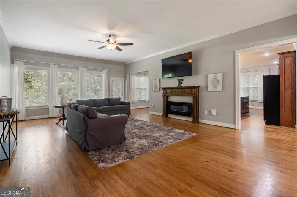 303 Vantage Drive Jefferson, GA 30549