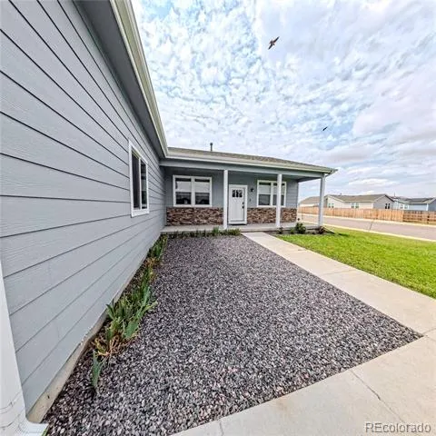 447 S 3rd Avenue Deer Trail, CO 80105
