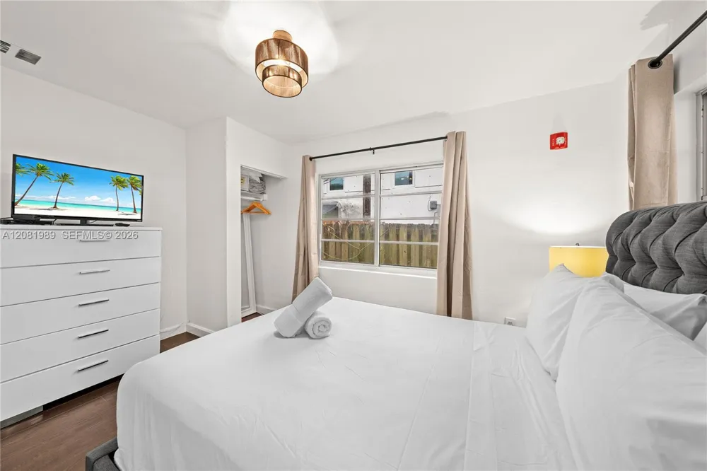 1032 Michigan Ave #D Miami Beach, FL 33139