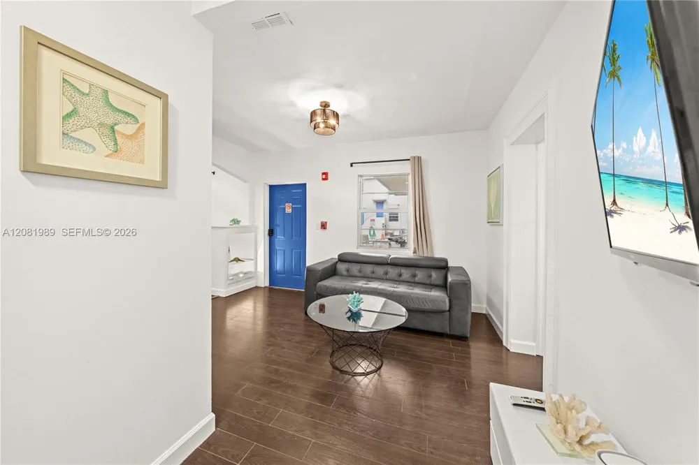 1032 Michigan Ave #D Miami Beach, FL 33139
