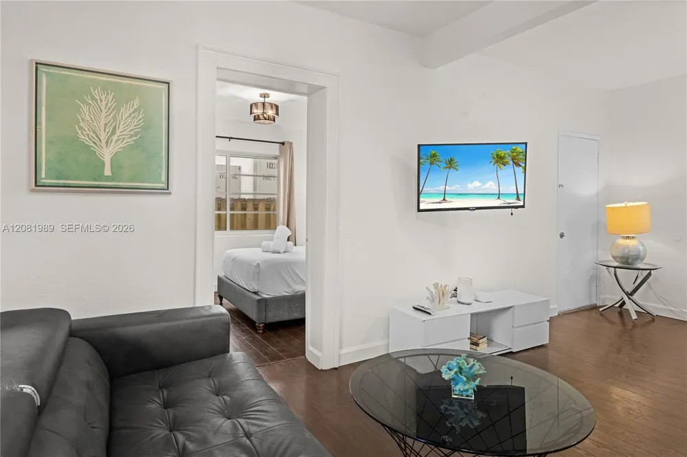 1032 Michigan Ave #D Miami Beach, FL 33139