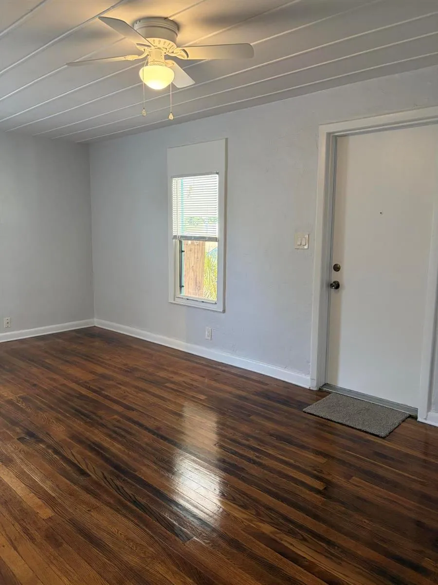 3578 OLD DIXIE Highway Delray Beach, FL 33483
