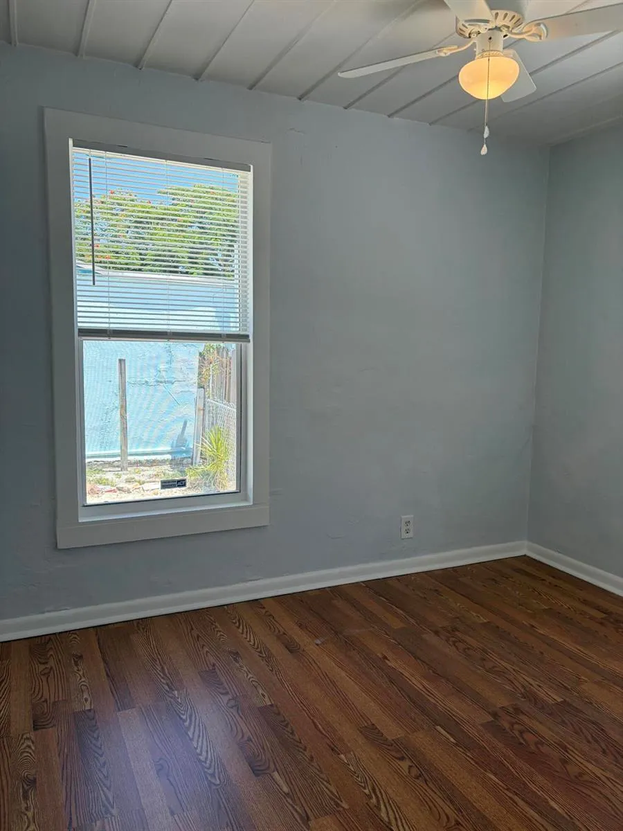 3578 OLD DIXIE Highway Delray Beach, FL 33483