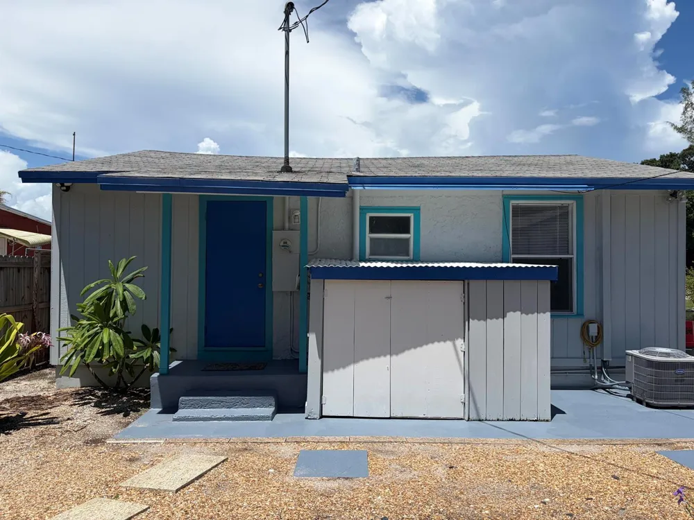 3578 OLD DIXIE Highway Delray Beach, FL 33483