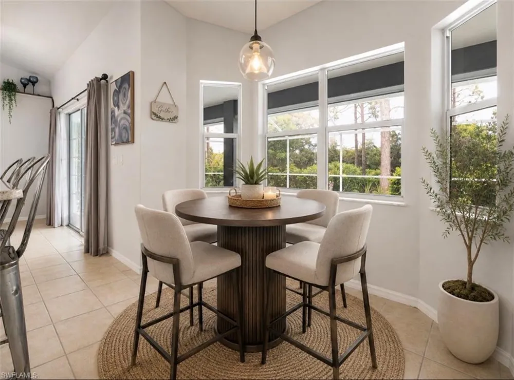 2203 NE 28th Street Cape Coral, FL 33909