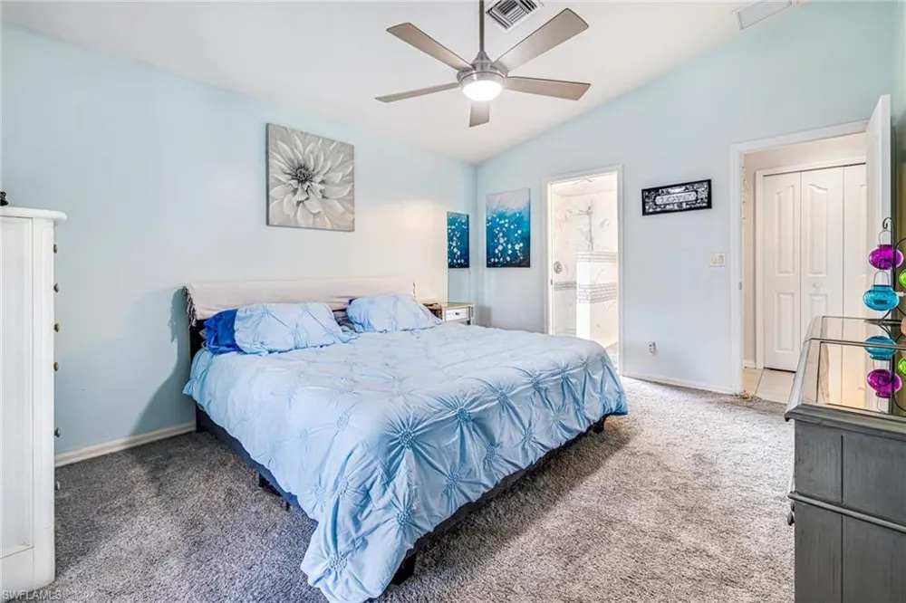 2203 NE 28th Street Cape Coral, FL 33909