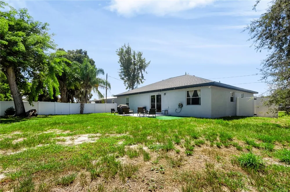 124 PIERCE STREET Lake Wales, FL 33859